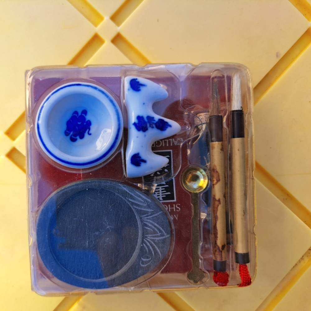 Calligraphy kit